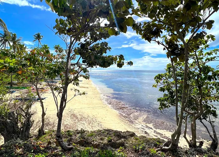 게스트하우스 The Livingspace Santiago (Camotes Islands)